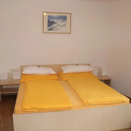 Appartement Haus Aperies