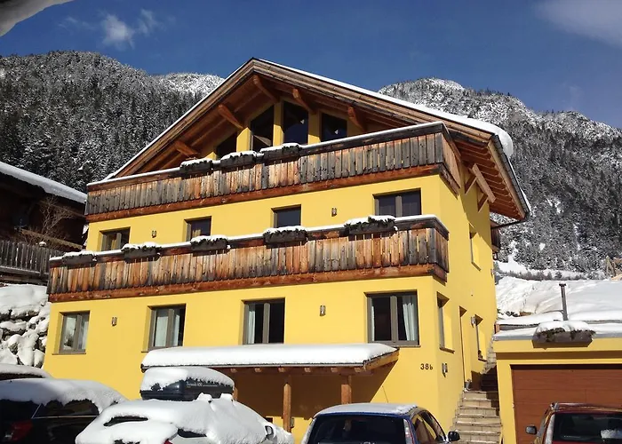 Haus Aperies * بيتنيو آم أرلبرغ